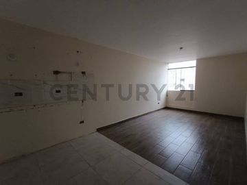 VENTA DE CASA EN LA PERLA CALLAO JUNTO AL PARQUE