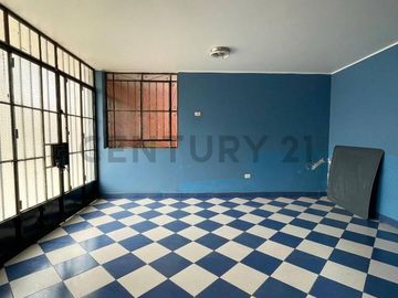 Excelente oportunidad Casa de 2 Pisos en San Martín de Porres