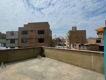 Excelente oportunidad Casa de 2 Pisos en San Martín de Porres