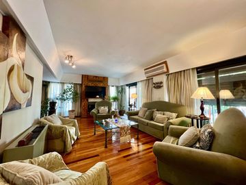 SEMI PISO EN VENTA - AV EMILIO CIVIT - CIUDAD