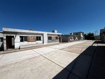 venta complejo a estrenar casas y dúplex luzuriaga