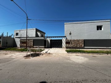 venta complejo a estrenar casas y dúplex luzuriaga