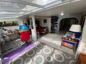 Venta 3 Amb. Patios GRAN Jardín Quincho Colegiales