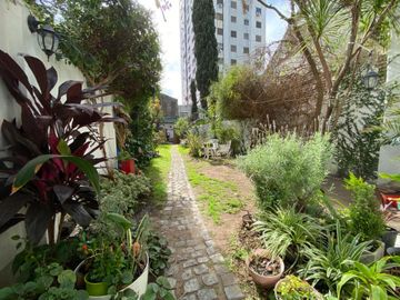 Venta 3 Amb. Patios GRAN Jardín Quincho Colegiales