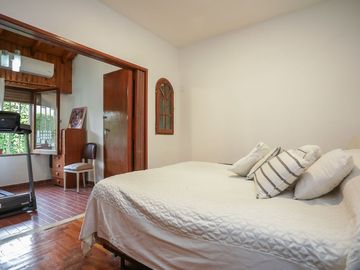 Venta Hermosa Casa Tipo PH 5 ambientes en Almagro