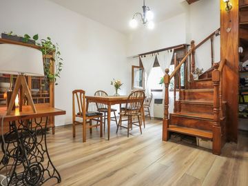 Venta Hermosa Casa Tipo PH 5 ambientes en Almagro