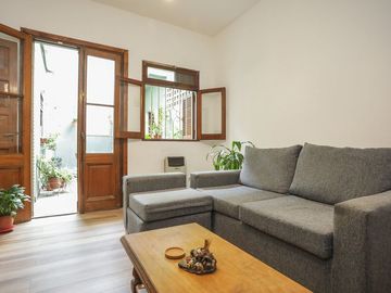 Venta Hermosa Casa Tipo PH 5 ambientes en Almagro