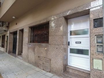 Venta Hermosa Casa Tipo PH 5 ambientes en Almagro