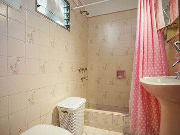 Venta Hermosa Casa Tipo PH 5 ambientes en Almagro