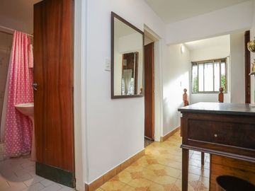 Venta Hermosa Casa Tipo PH 5 ambientes en Almagro