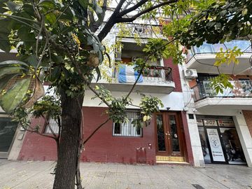 Venta PH 3 ambientes con 2 patios Colegiales