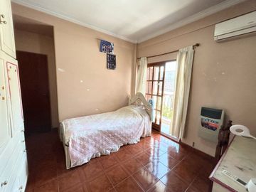Venta PH tipo casa 6 ambientes en Villa Lugano