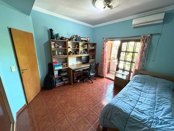 Venta PH tipo casa 6 ambientes en Villa Lugano