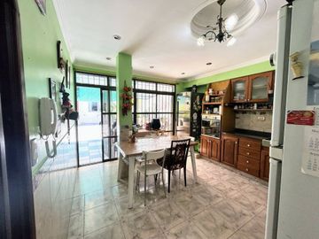 Venta PH tipo casa 6 ambientes en Villa Lugano