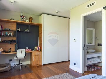 VENTA CASA 7 AMB EN CABOS DEL LAGO - NORDELTA