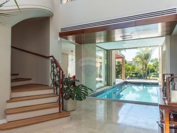 VENTA CASA 7 AMB EN CABOS DEL LAGO - NORDELTA