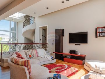 VENTA CASA 7 AMB EN CABOS DEL LAGO - NORDELTA