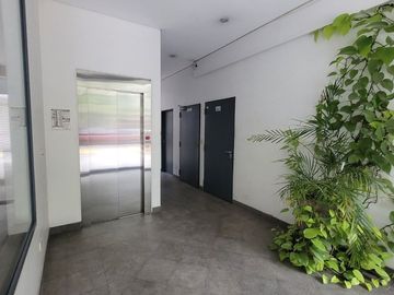 VENTA DPTO 2 AMB TIPO LOFT EN COLEGIALES C BALCON