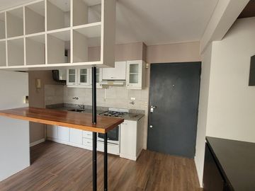 VENTA DPTO 2 AMB TIPO LOFT EN COLEGIALES C BALCON