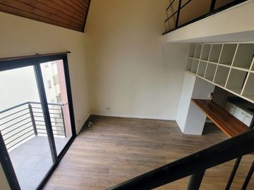 VENTA DPTO 2 AMB TIPO LOFT EN COLEGIALES C BALCON