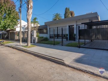 VENTA CASA QUILMES