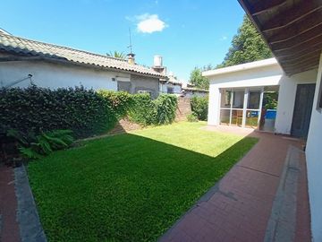VENTA CASA 4 AMB CON PARQUE EZPELETA, QUILMES