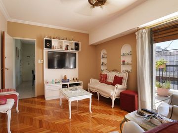 VENTA 5 AMB CABALLITO BALCON TERRAZA PARRILLA