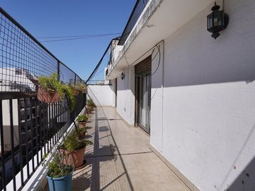 VENTA 5 AMB CABALLITO BALCON TERRAZA PARRILLA