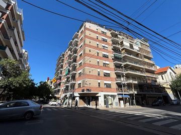 VENTA 5 AMB CABALLITO BALCON TERRAZA PARRILLA