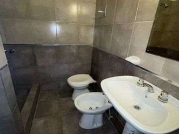 VENTA DPTO 3 DORM C/ COCHERA PARQUE MONTECRISTO
