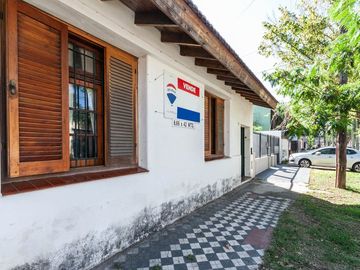 CASA DE 5 AMB. LOTE 8.66 X 42 MTS