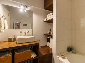VENTA DEPARTAMENTO DOS AMBIENTES CAÑITAS TERRAZA