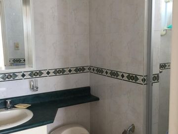 VENDO DEPARTAMENTO DE 2 DORMITORIOS AMOBLADO EN TONSUPA