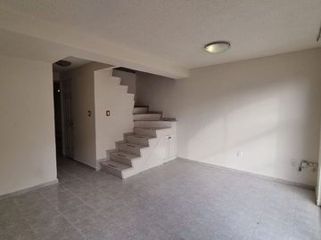 CASA EN RENTA EN EL TENAYO
