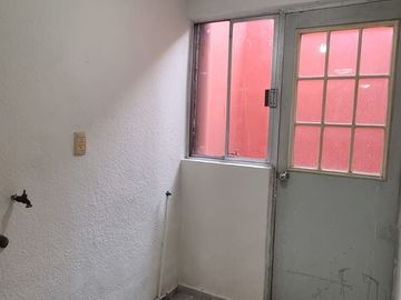 CASA EN RENTA EN EL TENAYO