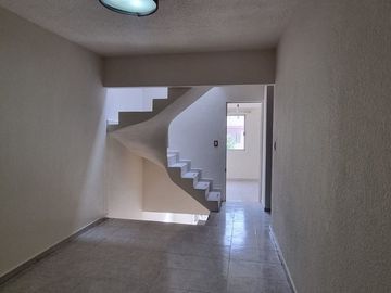 CASA EN RENTA EN EL TENAYO
