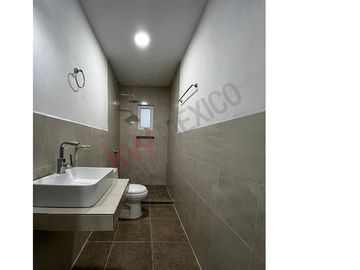 Casa Nueva en venta en fraccionamiento Sabines cercana a una de las principales vías de comunicación de la ciudad.