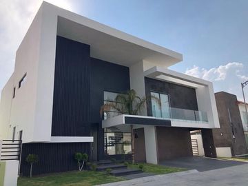 Casa Venta Residencial Hacienda San Antonio en Ave Estado de México en Metepec, zona La Asunción