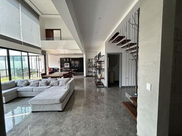 Casa Venta Residencial Hacienda San Antonio en Ave Estado de México en Metepec, zona La Asunción