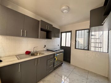 Casa en Venta en San Pedro Ahuacatlán, SJR, Querétaro.
