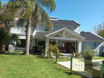 Casa en  VENTA Y ALQUILER EN EL PARAISO COUNTRY CLUB