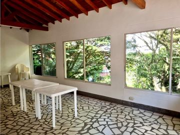 VENTA DE APARTAMENTO CERCA A PROVENZA EL POBLADO