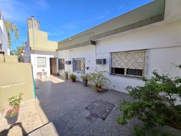 Casa en venta en Burzaco Oeste