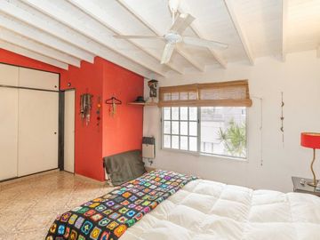 CASA EN VENTA FLORIDA 4 AMBIENTES PILETA Y TERRAZA