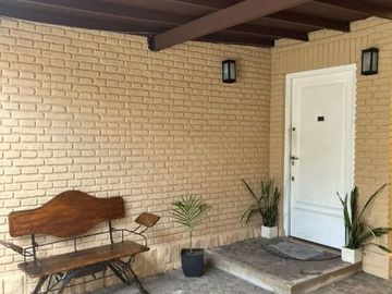 Casa en venta en Castelar Sur