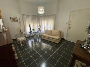 Casa para 2 Familias en venta en Merlo Sur