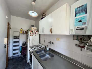 Venta de departamento 2 ambientes en San Cristobal