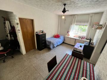 Venta de departamento 2 ambientes en San Cristobal