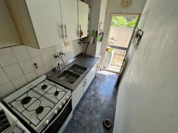 Venta de departamento 2 ambientes en San Cristobal