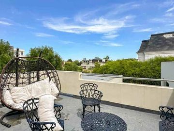 Casa de diseño en Venta Lago San Benito Villanueva